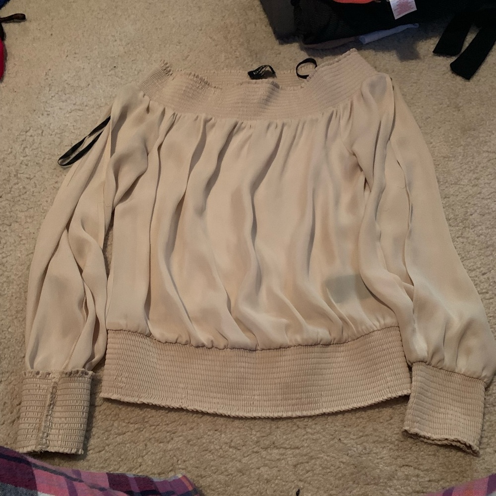 Bebe off shoulder exposed arm blouse